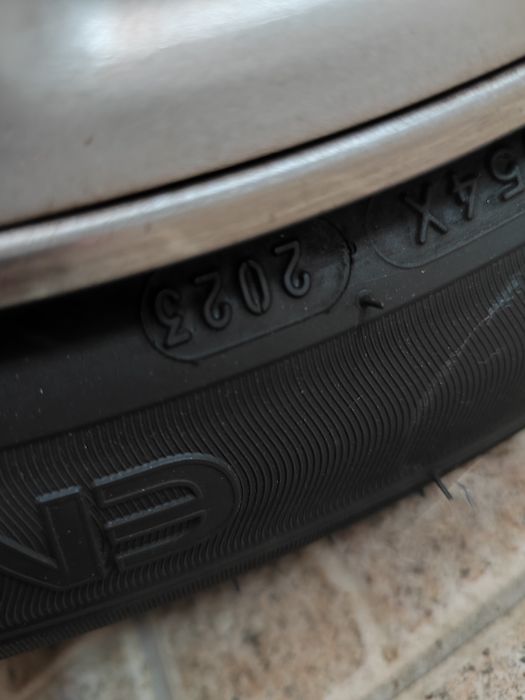 Pneus Novos Michelin 185/60 R14