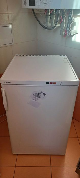 Продам Морозильну Камеру Privileg