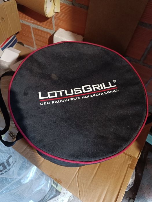 Lotus Grill usado 2 vzes