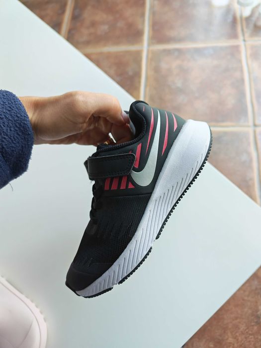 Sapatilhas Nike novas