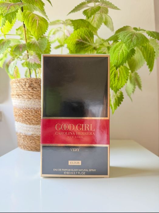 Perfume Very Good Girl CH