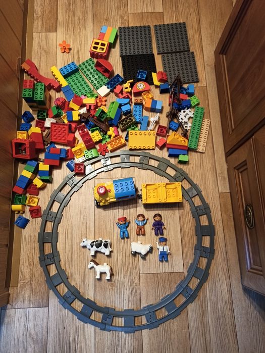 Klocki i pociąg  jak duplo