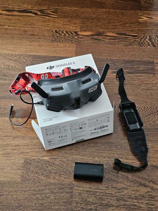 Dron DJI Avata małoużywana 4 akumulatory Goggles 2 FPV Controller