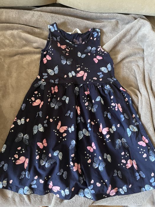 Пакет нових і б/у речей на дівчинку 7-8 років