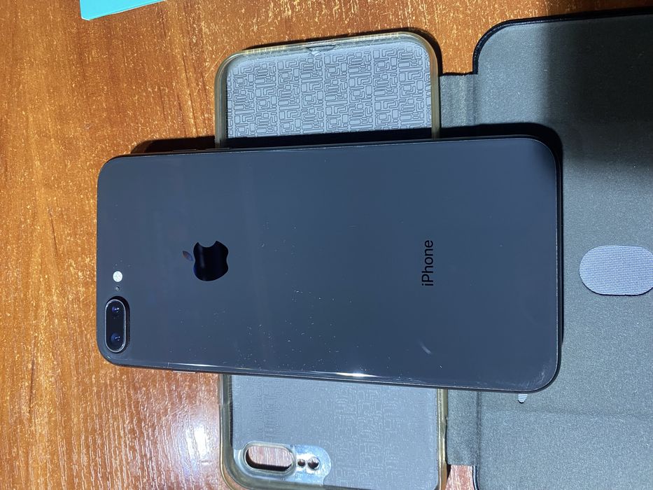 Продаи iPhone 8plus 64гб