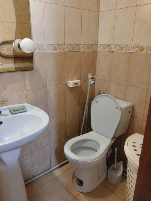 Будинок з сонячними панелями