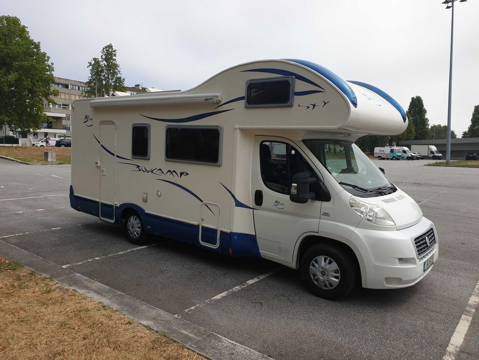 Autocaravana ano 2012 - 7 Lugares ultra confortável para família
