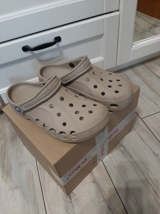 Beżowe crocsy roz.