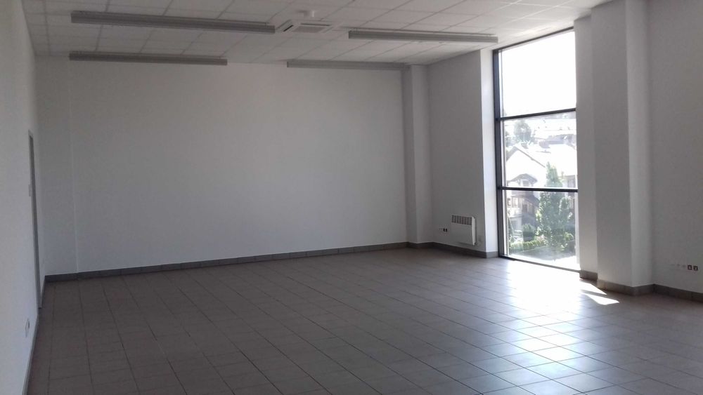 Wynajem lokalu biurowego w Galeria Stela
