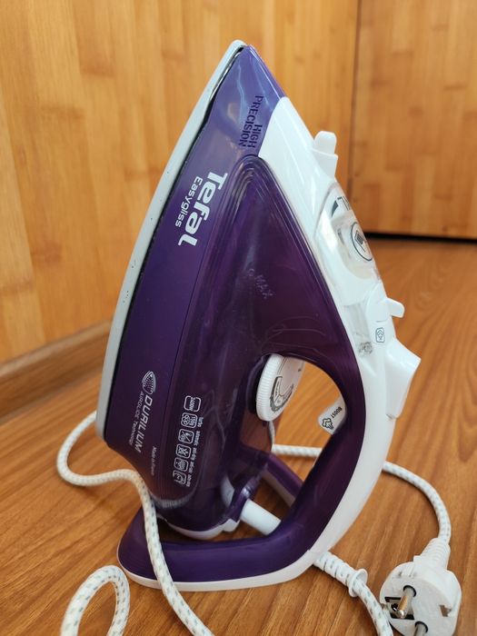 Утюг Tefal Easygliss FV3970