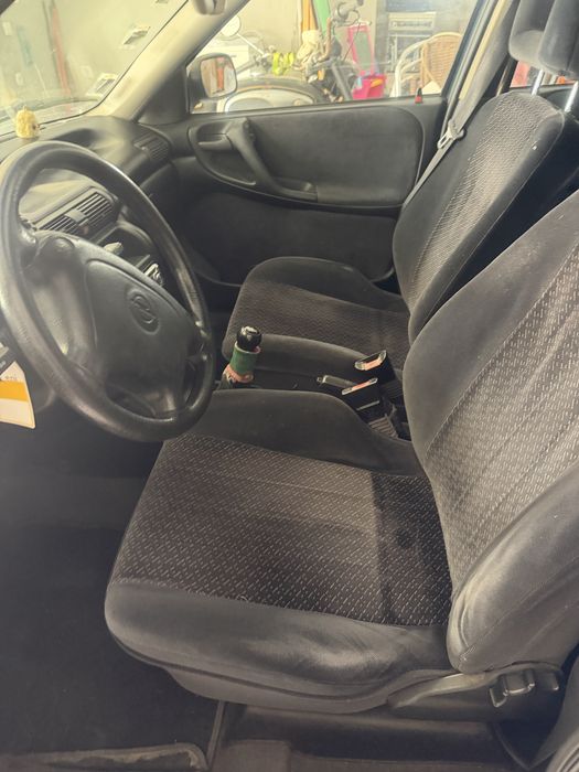 Opel 1.4 gasolina