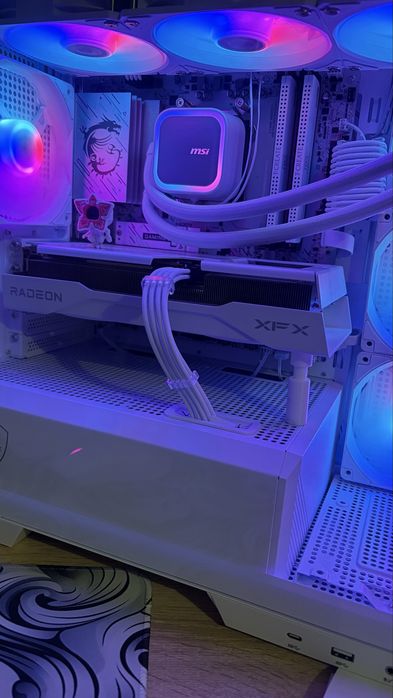 Gráfica 9060xt SWIFT OC