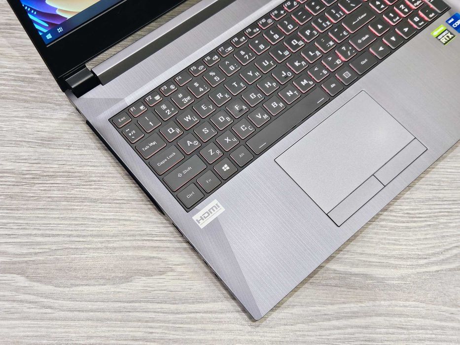 Ігровий ноутбук в ідеалі | 15,6" | IPS | 144Hz | i7-11800H | RTX 3050 4GB