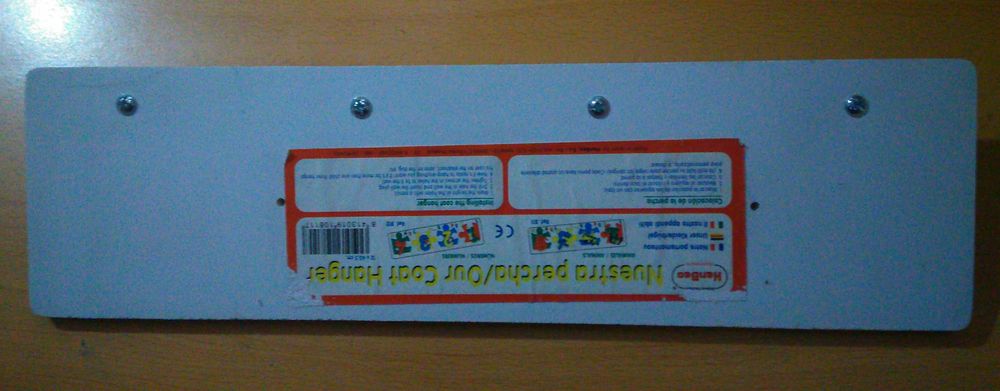 Cabides para quarto de criança ou outra divisão