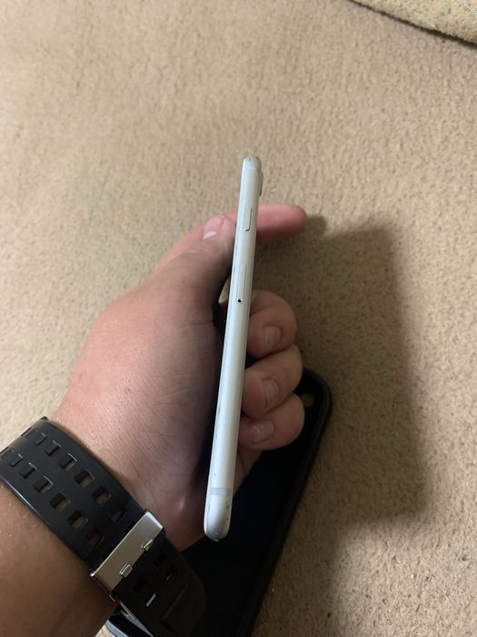 Iphone 8 на 64гб