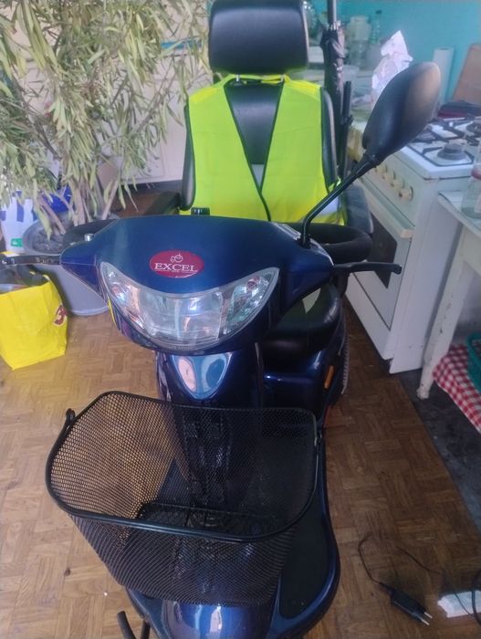 Skuter inwalidzki elektryczny