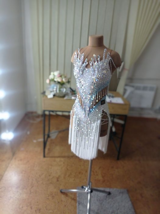 Бальна сукня латина