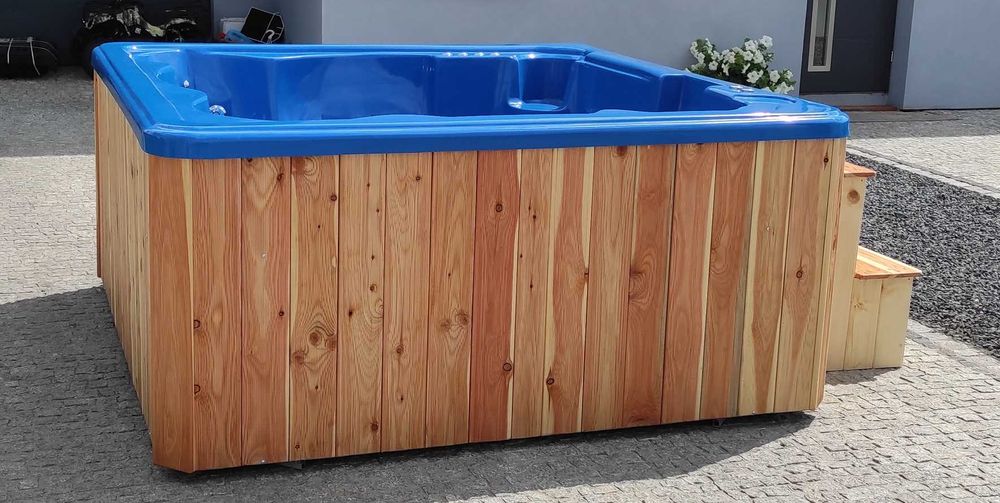 Jacuzzi całoroczne 6 os basen balia masaż pokrywa LED sauna transport