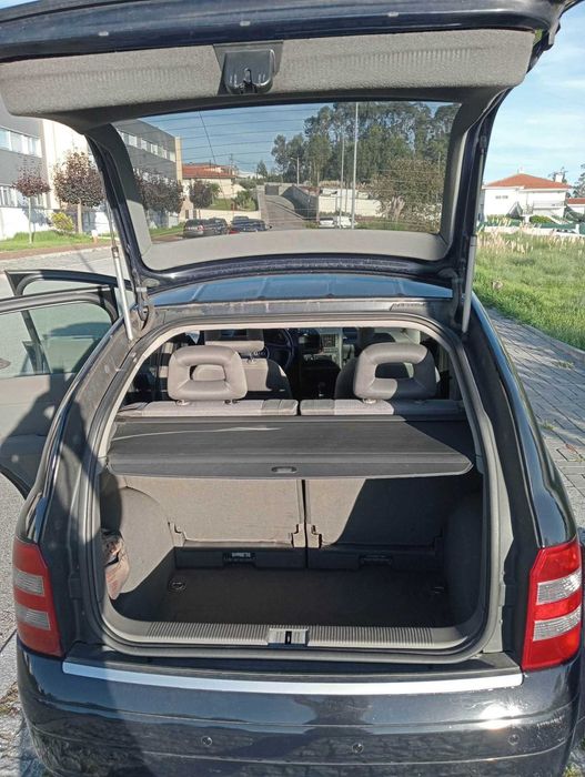 Audi A2 1.4, Ano 2000