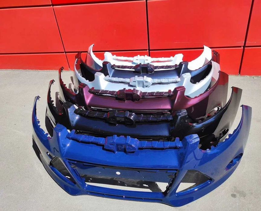 Бампер передний Ford Focus 3 в цвет кузова — все цвета
