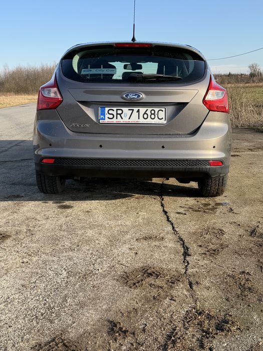 Ford Focus 1.6 16V, 105 koni, 2011 salon Polska, niski przebieg.