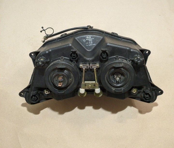 Фара  Honda foresight 250