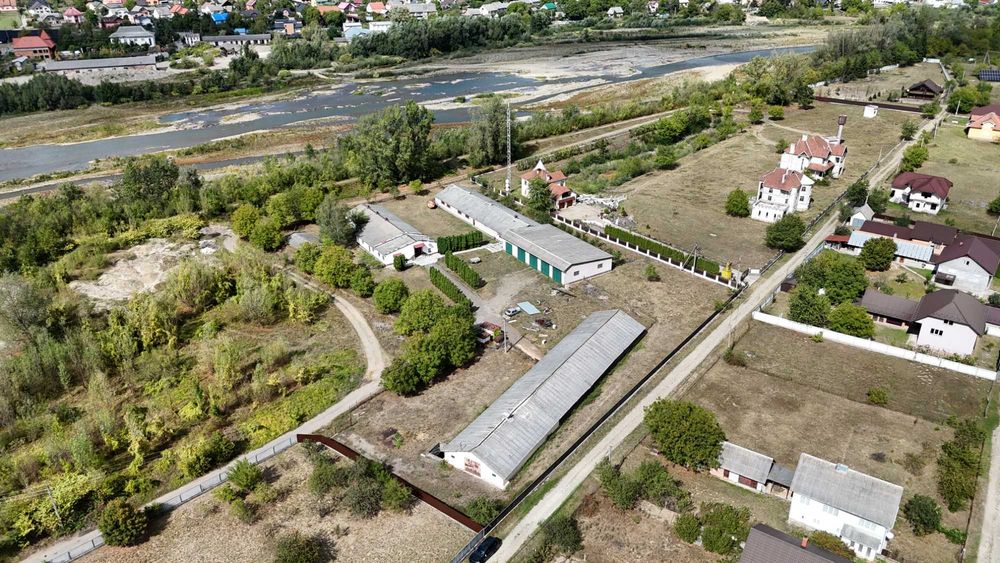 ПРОДАЖ МАЙНОВОГО КОМПЛЕКСУ в селі Нересниця, Тячівського району, Закарпатської області