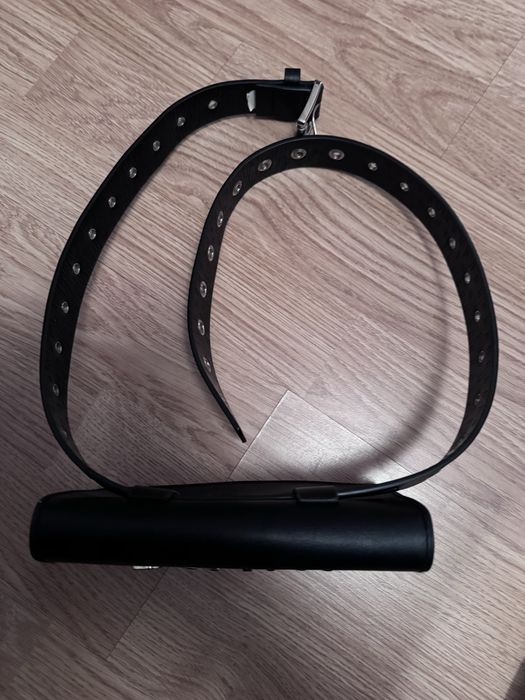 DKNY torebka na telefon