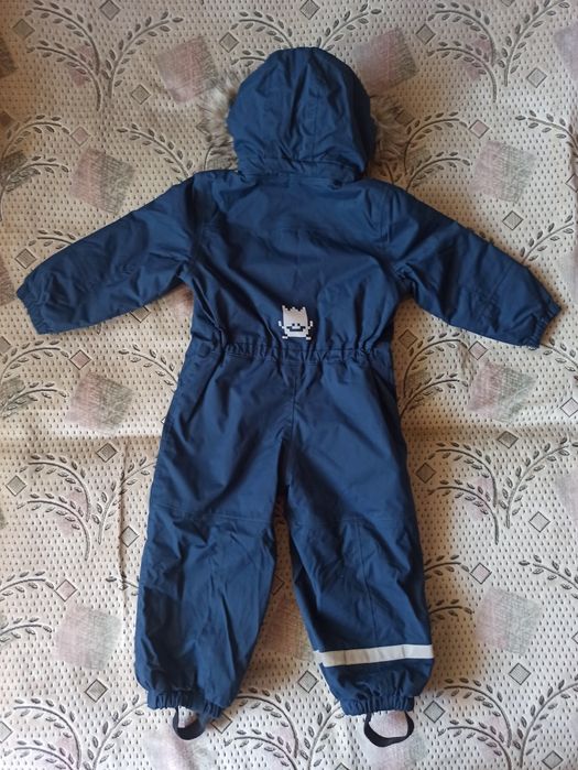 Комбинезон зимний ,, H&M ,, размер 104