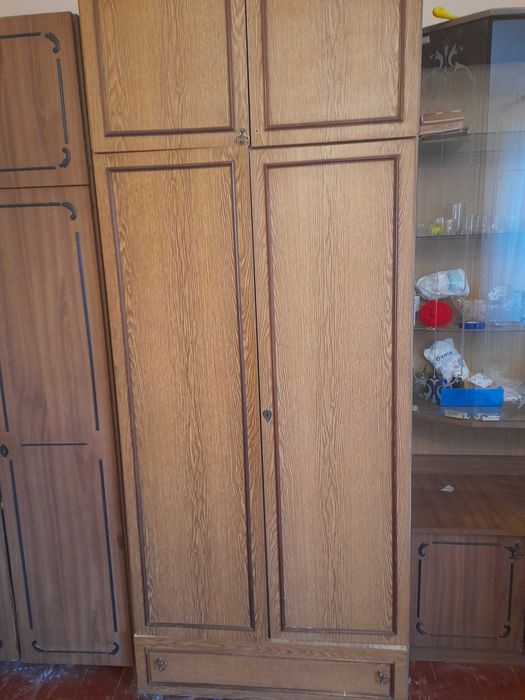 шкаф для одежды, продается мебель б.у