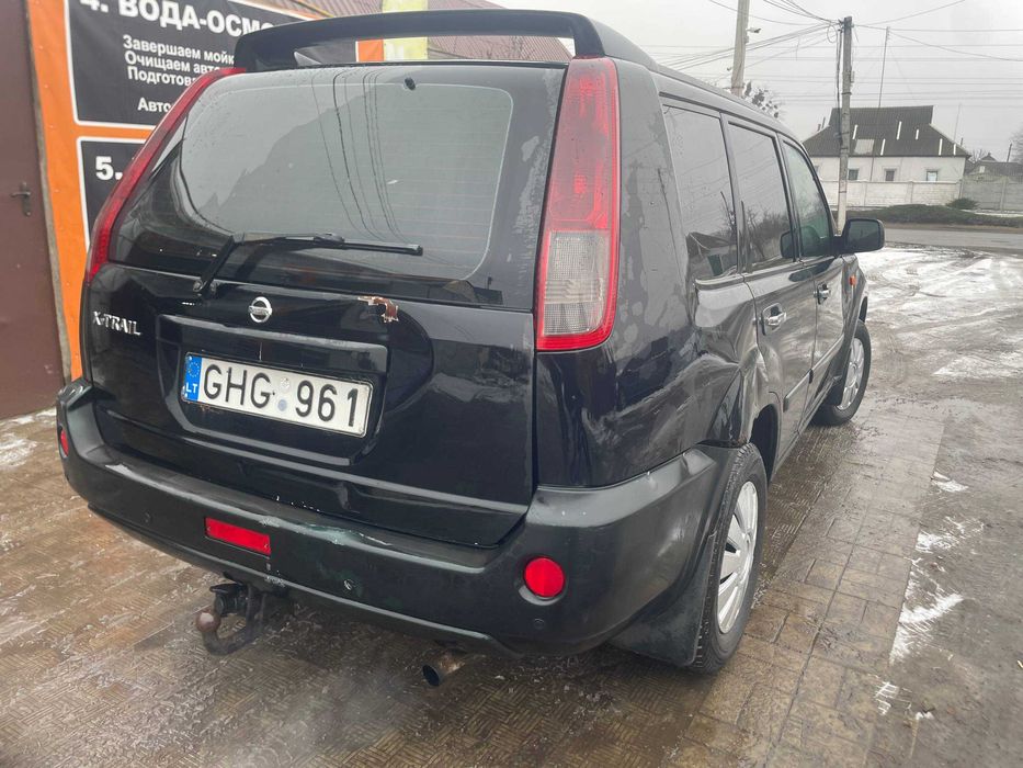 Позашляховик Nissan X-Trail 2.2 Дизель 4WD Повний привід