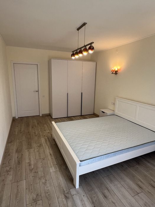 Квартира від власника ( новобудова) ближній центр