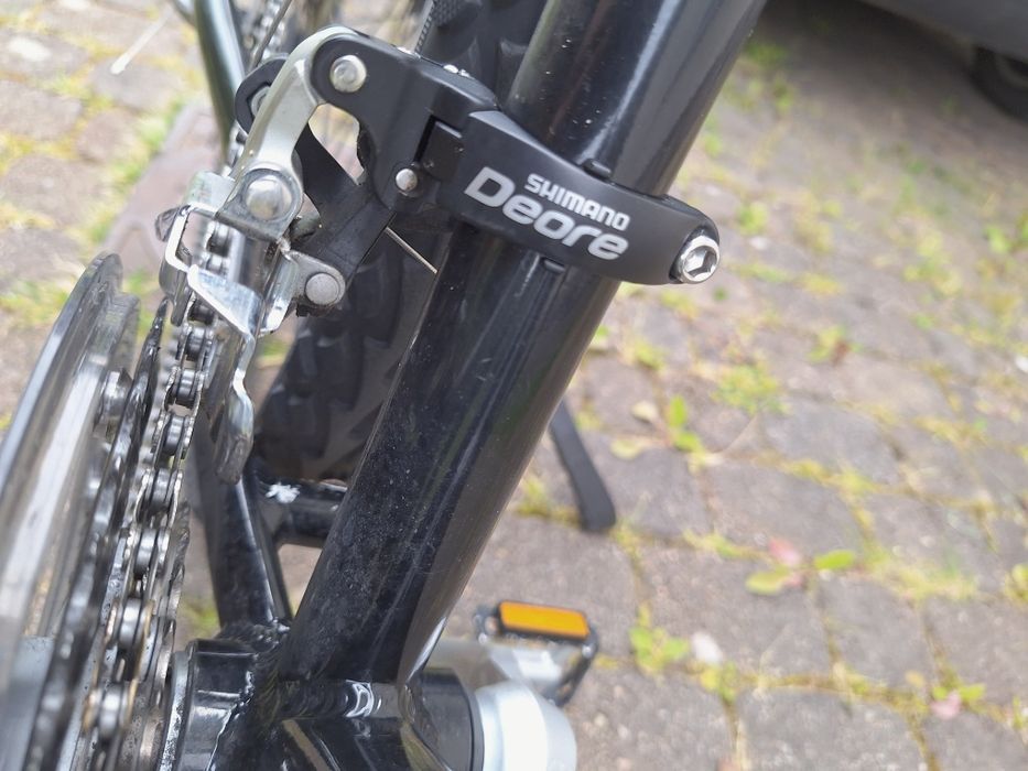 Rower Trekingowy Unibike Zethos rama aluminiowa  23" koła  28