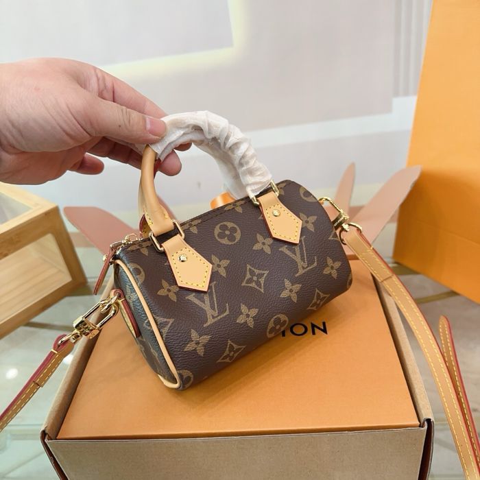 сумки Louis Vuitton Speedy 16 Monogram