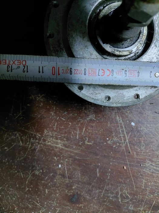 Cubo de motorizada antiga 50cc no estado real que se encontra 15€