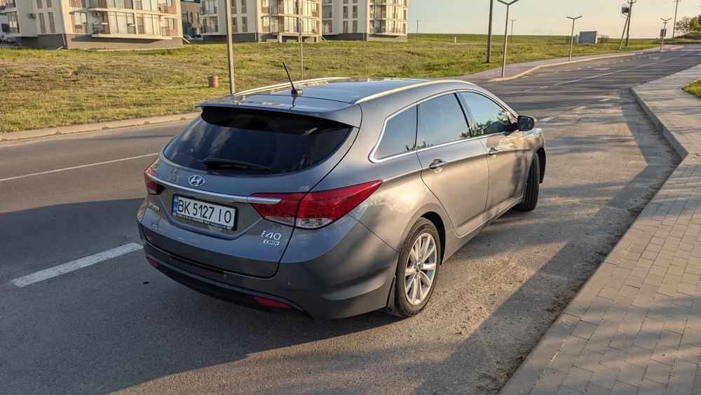 Продам Hyundai i40 1.7 diesel, коробка автомат 2011