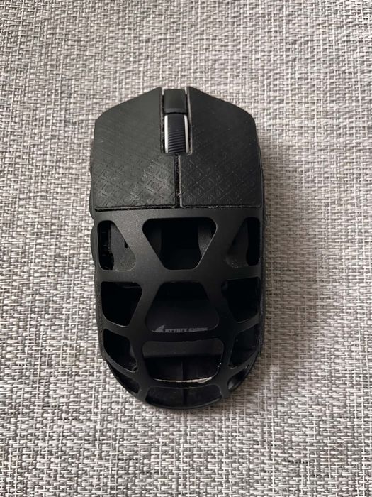 Mysz attack shark r3