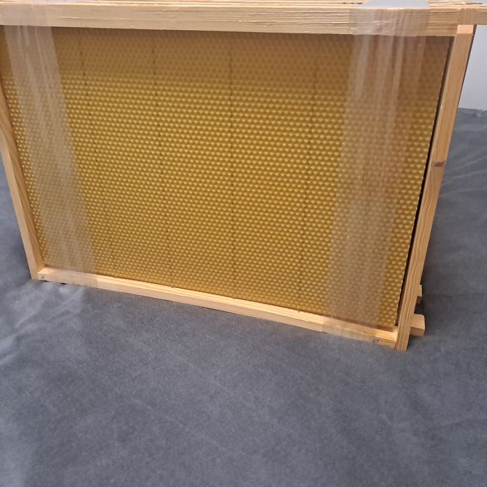 Sprzedam Ramki dadant dadant1/2 wielkopolska