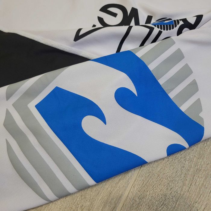 Рашгард Billabong UPF 50+ UV футболка для сервфинга, плаванья, сап