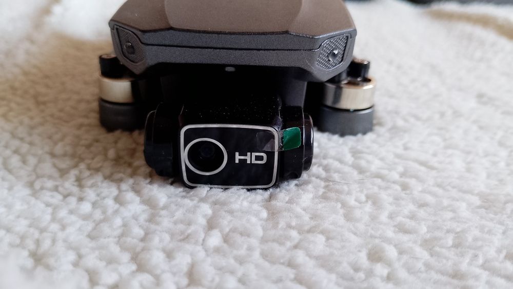 Dron z kamerą HD 50 minut nagrywania