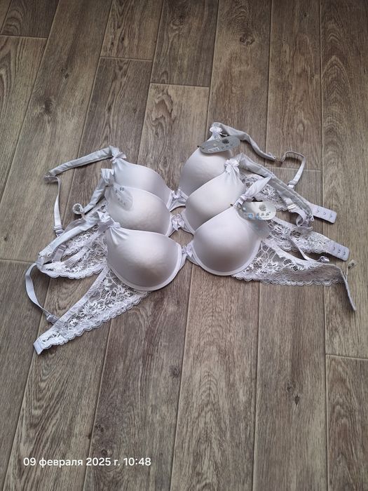 Бюстгальтер чашка В обьєм 70,75,80.