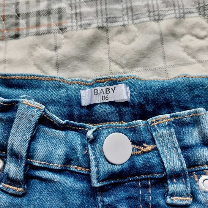 Spodnie jeansowe rozmiar 86