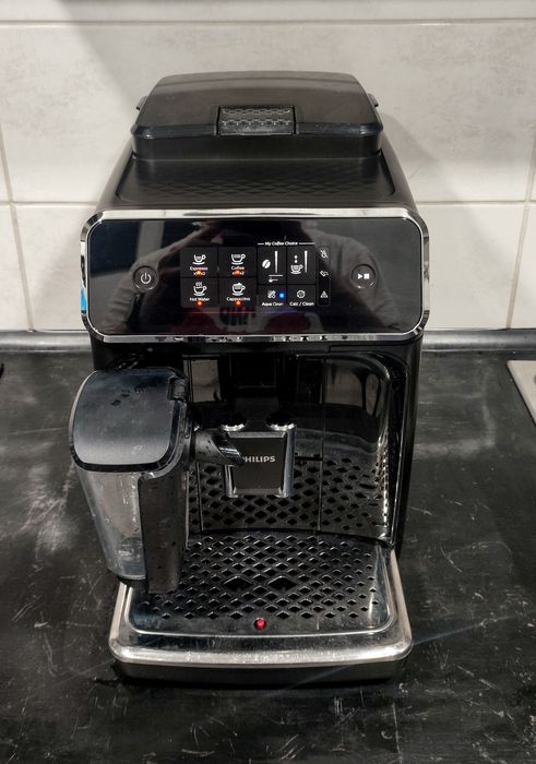 Кофемашина Phillips Latte Go