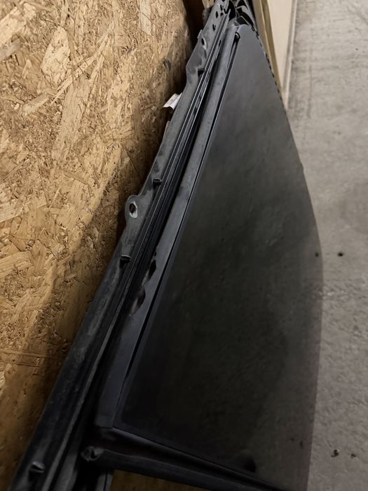 Продам скло на. Панорамний дах. Передне та задне