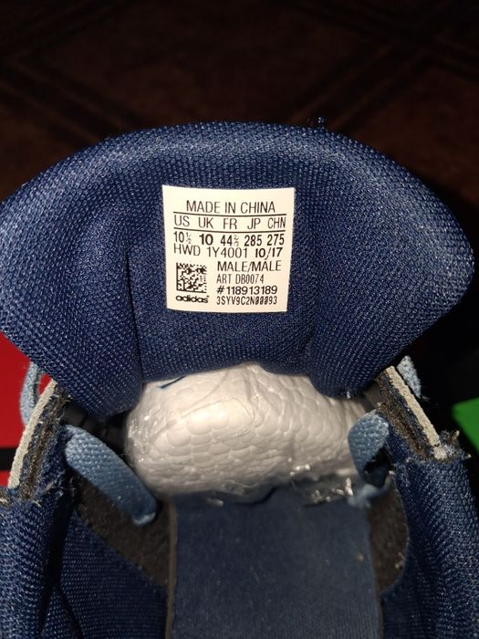 Продам кросівки, Adidas