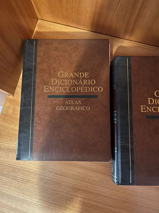 Grande Dicionario Enciclopedico