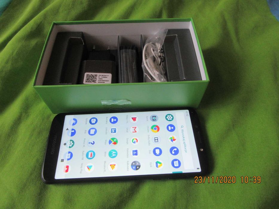 Telefon komórkowy Motorola G6 Play