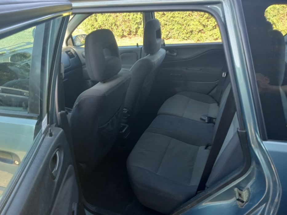 Sprzedam Mitsubishi spacestar 1.9 did garażowany robiony na bieżąco