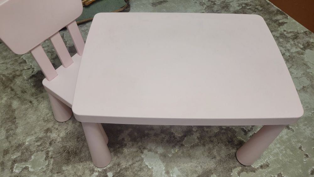 Дитячий столик IKEA MAMMUT + стілець