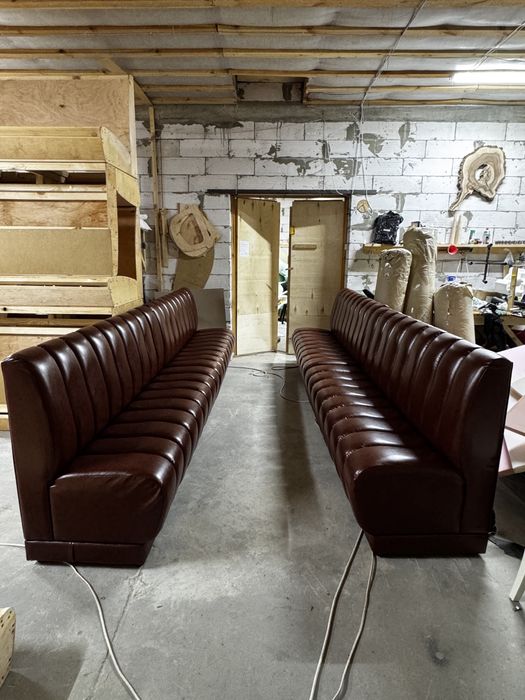 Дивани крісла стільці для ресторану диваны кресла  власне виробництво